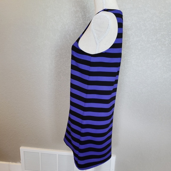 Everly Dress - Picture 2 of 5